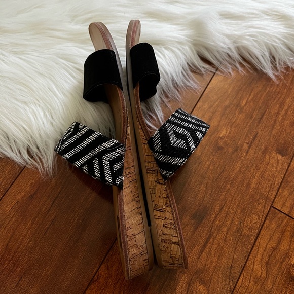 Dolce Vita Aztec Woven BoHo Wedge Sandals- Size 8 - Picture 5 of 6